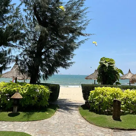 Cham Villas Resort Mui Ne Exterior photo