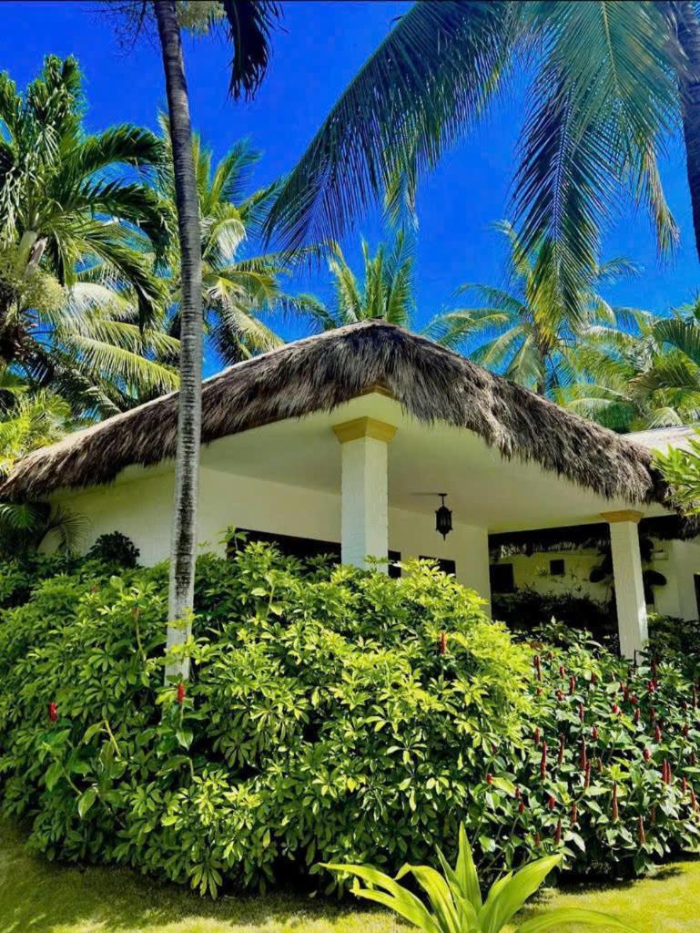 Cham Villa