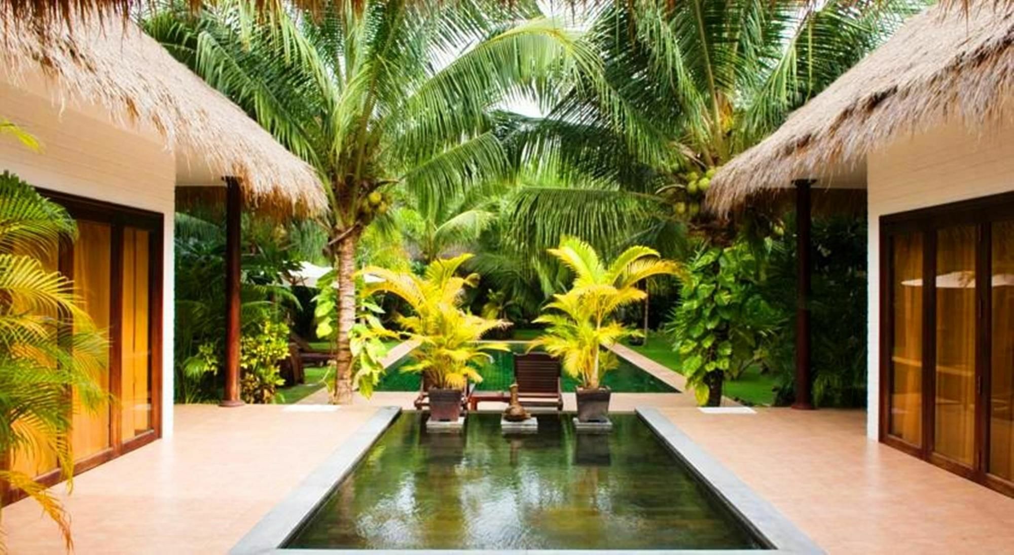 Cham Villa *